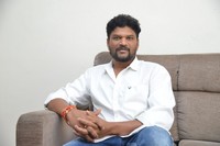 Parasuram interview Photos (SarkaruVaariPaata director)